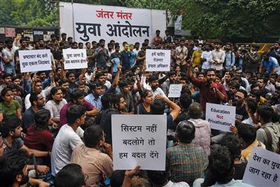 young india : देश की युवा शक्ति को अपनी ताकत का हो चुका अहसास, 2 करोड़ से अ​धिक युवा मतदाता ही अब बनेंगे भाग्यविधाता 